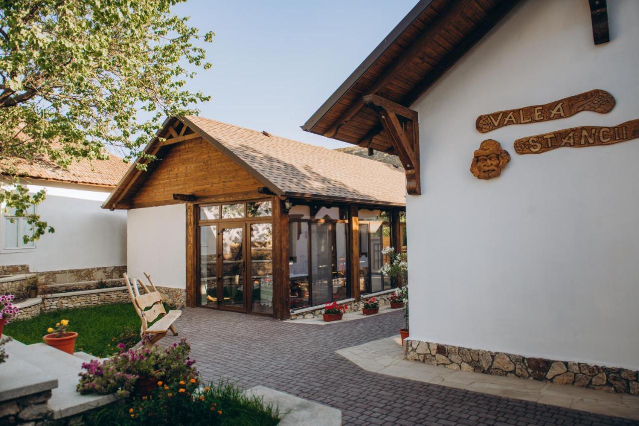 Hotel Valea Stancii Trebujeni Zewnętrze zdjęcie